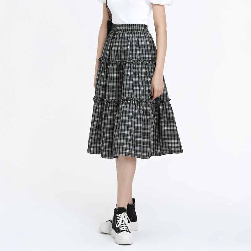 圣迪奥女装显瘦夏季格子学院风松紧格纹抽褶不规则长裙S22261105