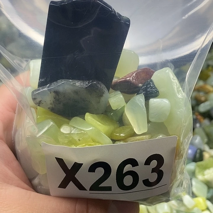 未镶嵌蛇纹石玉鱼缸石