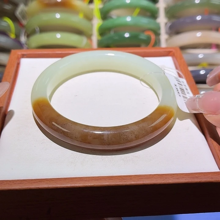 和田玉未镶嵌手镯63号54+