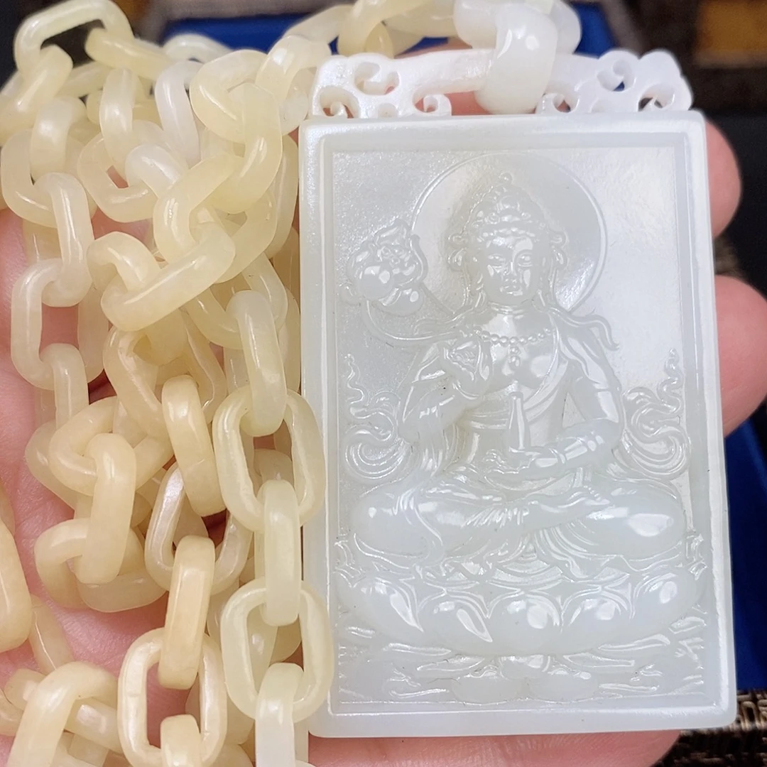 颈饰未镶嵌和田玉