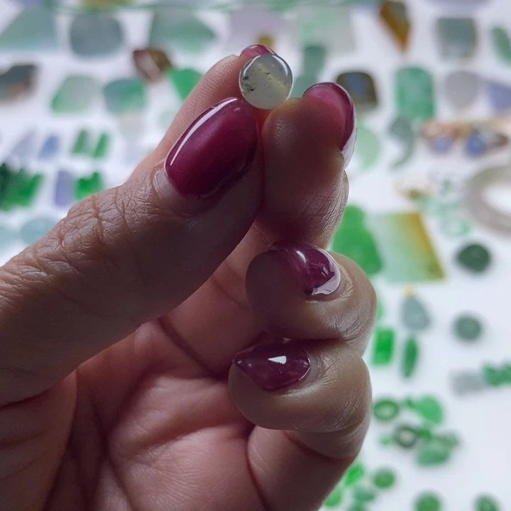 翡翠未镶嵌挂件天然翡翠