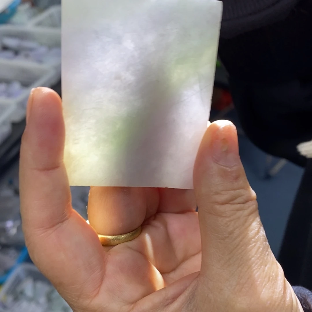 定制翡翠未镶嵌