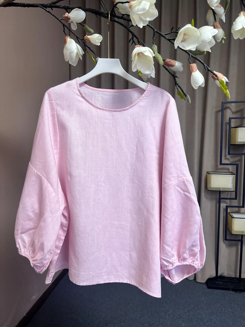 9671圆领灯笼袖百搭衫(胸围126～衣长65)