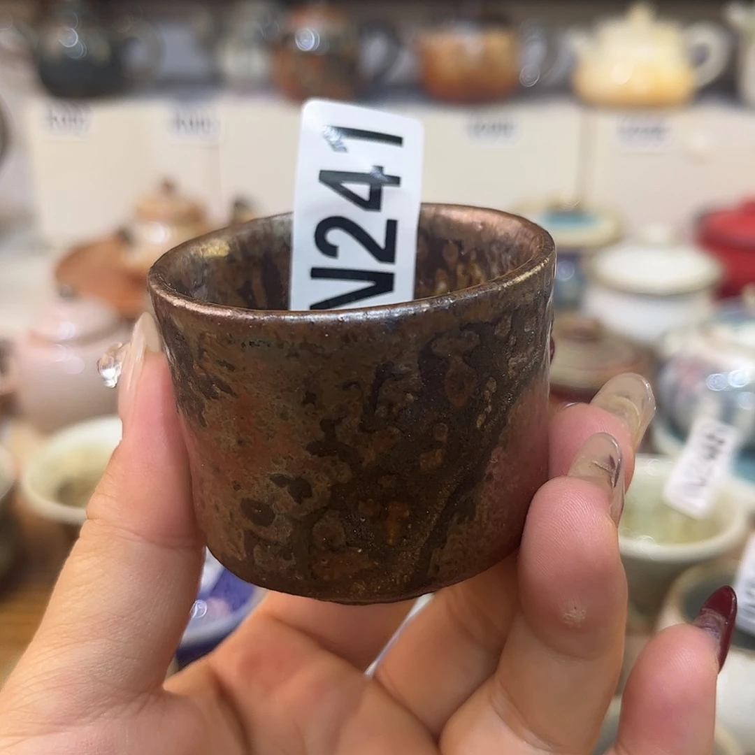 朱泥茶杯陶瓷艺术