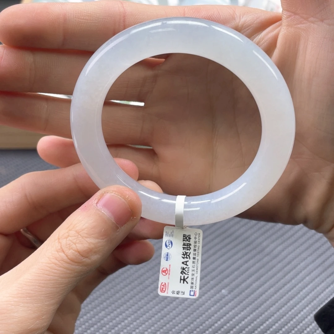 翡翠手镯未镶嵌天然缅甸a货翡翠手镯