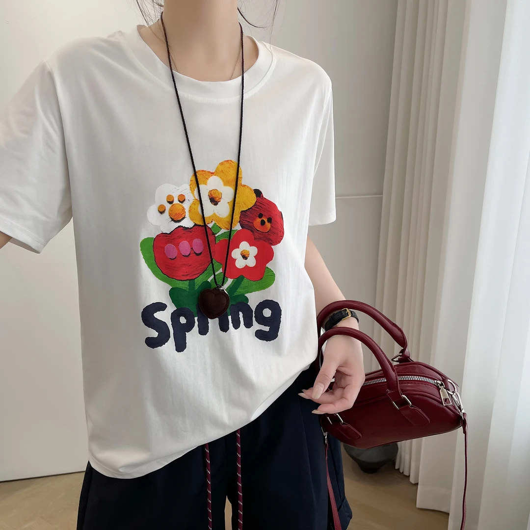 大码女装胖mm正肩t恤女夏季宽松设计感花朵小熊印花短袖显瘦上衣