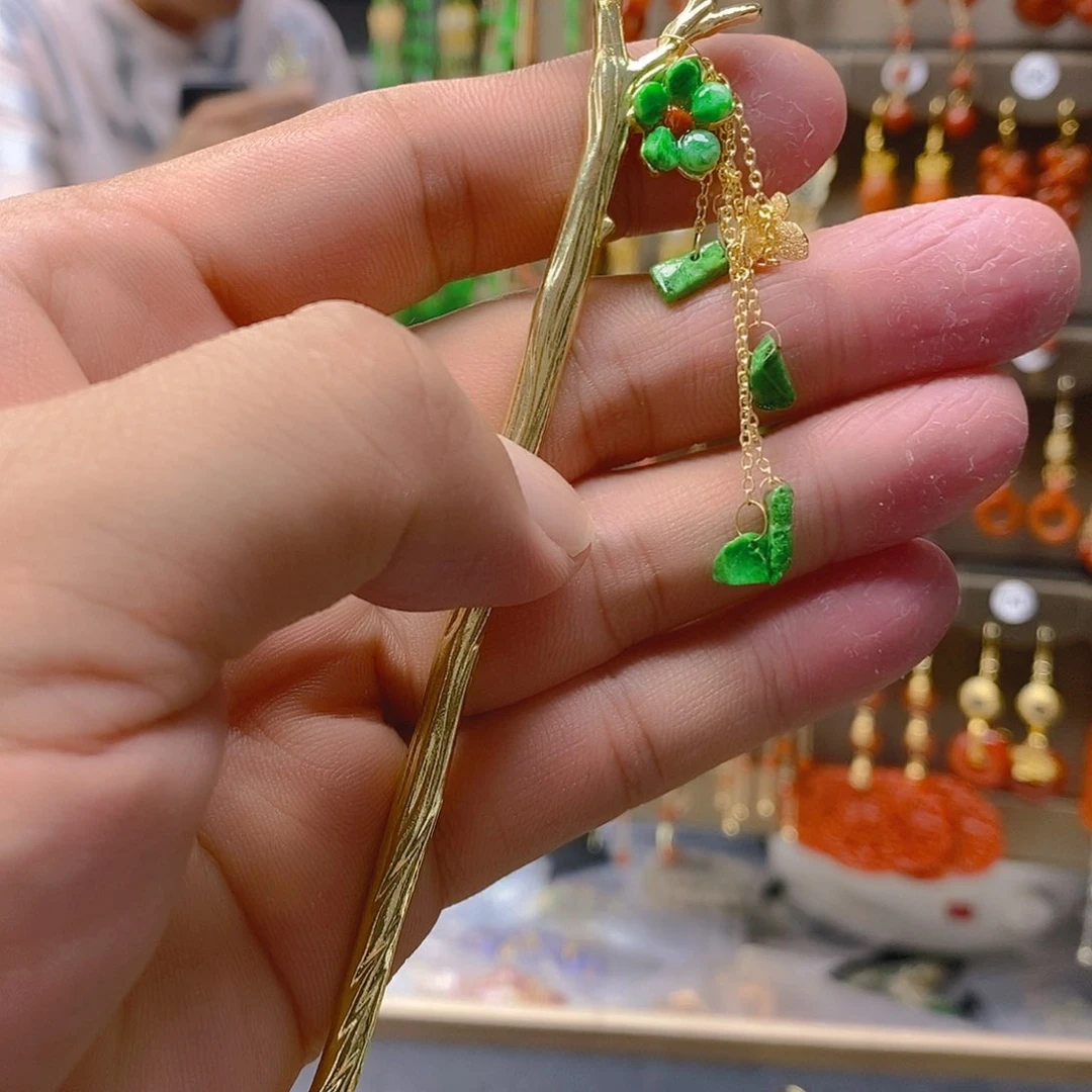 翡翠合金耳饰翡翠