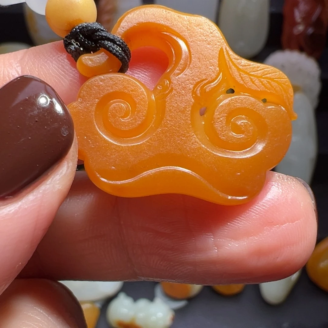 和田玉挂件未镶嵌更***排