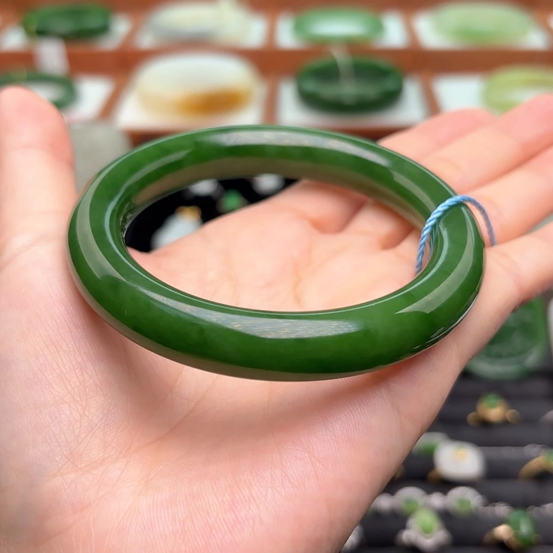 【闪购商品】未镶嵌手镯和田玉