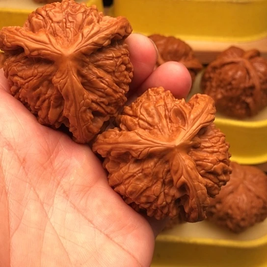 文玩核桃吊坠用**爷核桃