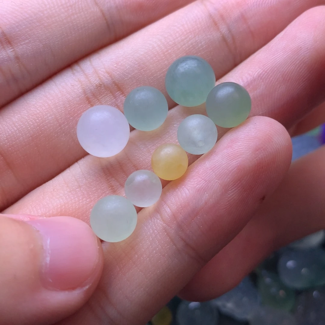 定制翡翠未镶嵌珠子