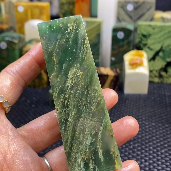 南美石涛****?青田石印章石