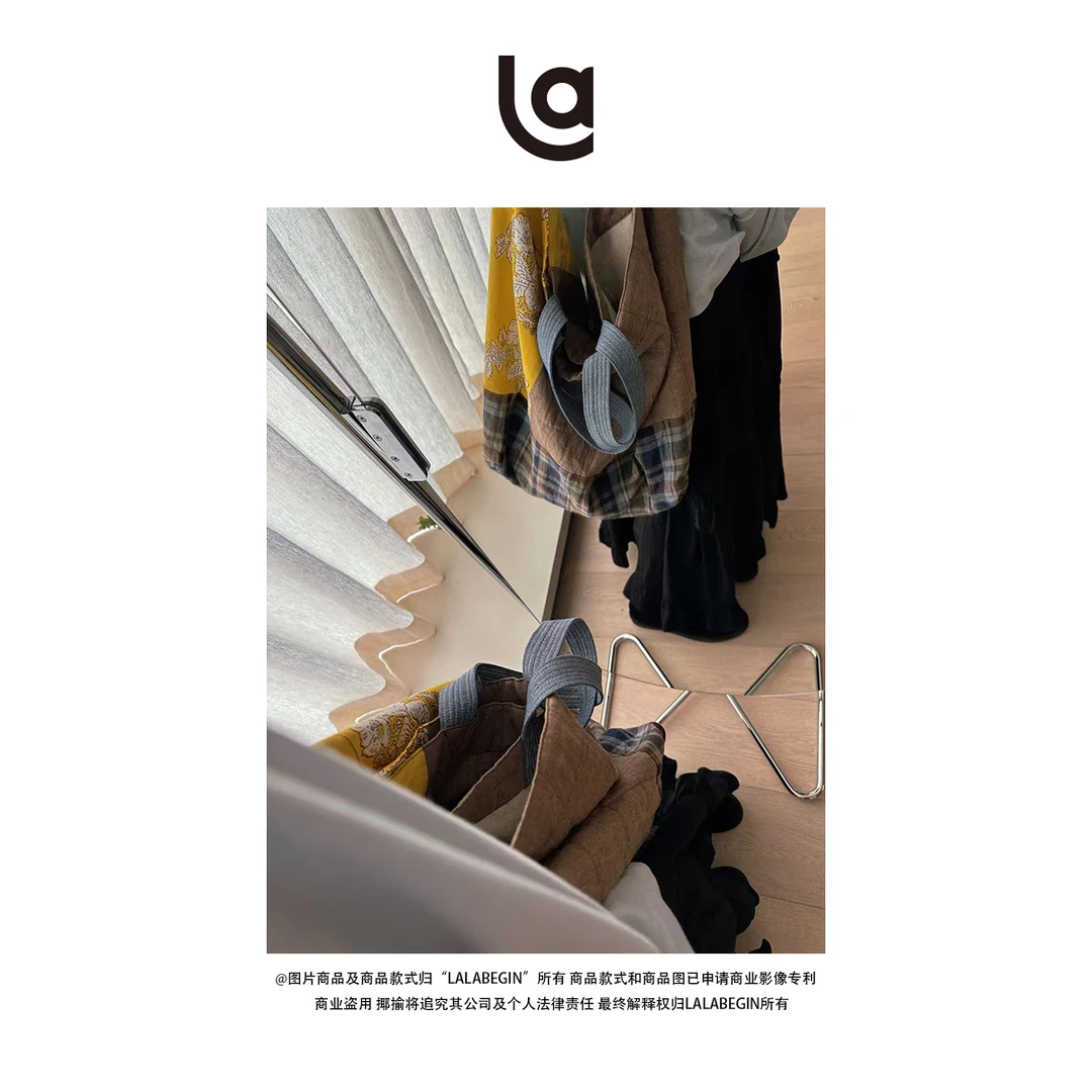 La La Begin”瑞士糖“四五人拼布多用包