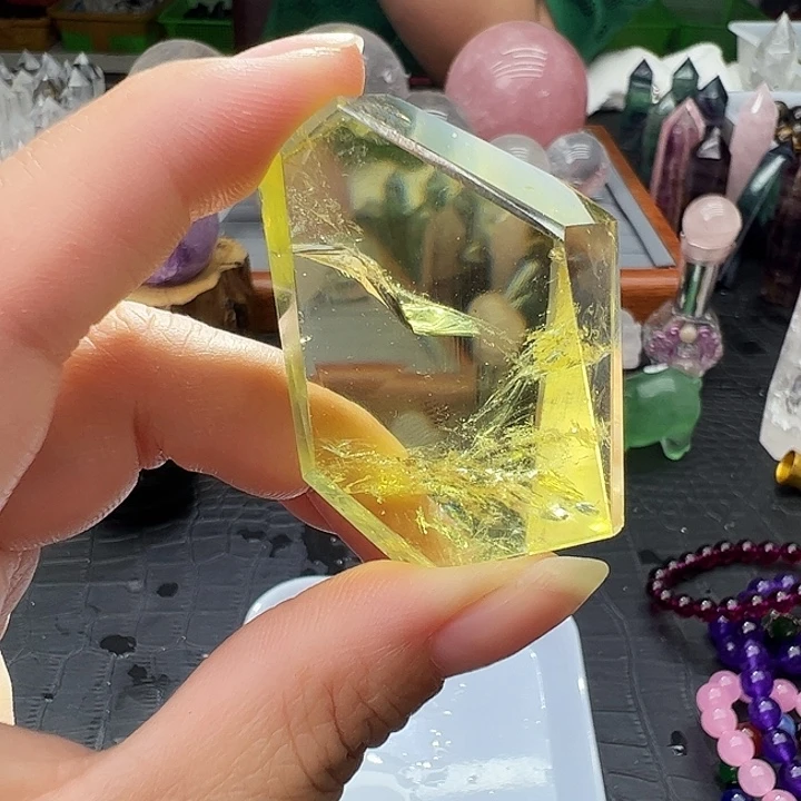 珠宝半成品未镶嵌水晶209