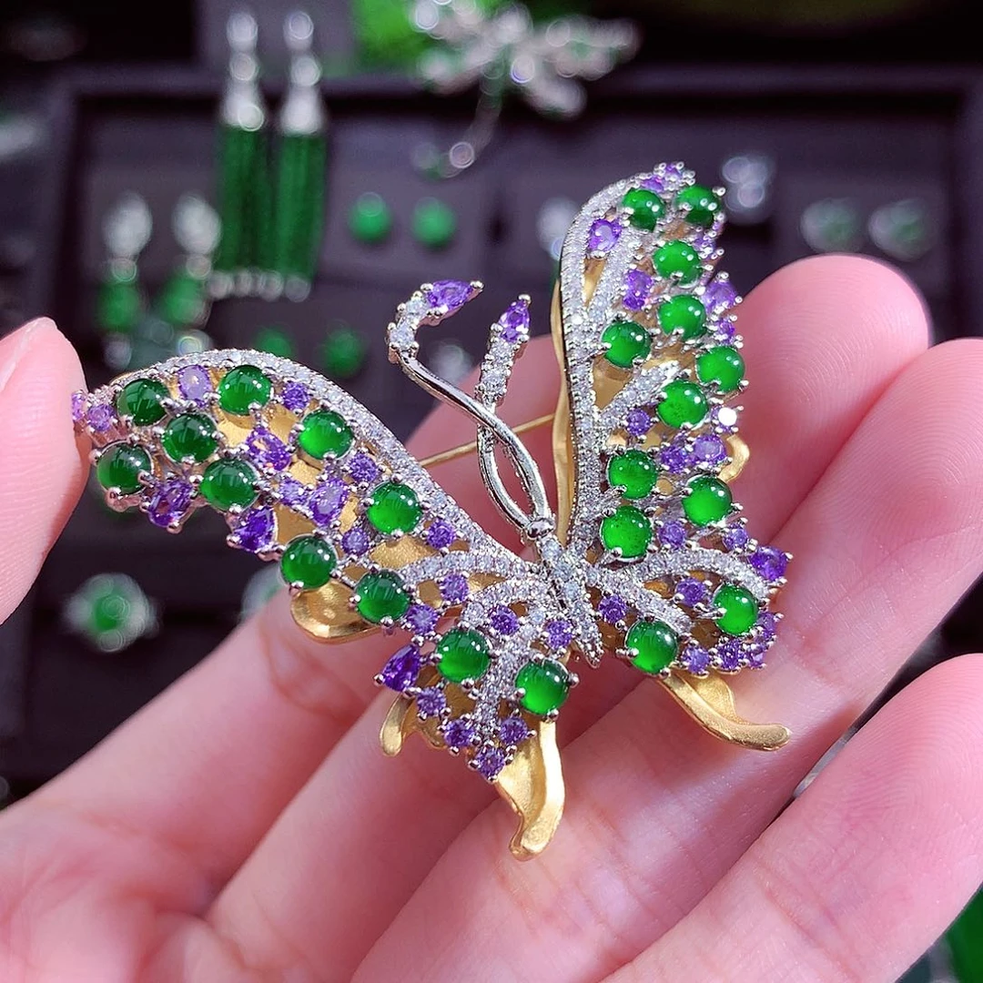 颈饰未镶嵌翡翠天然