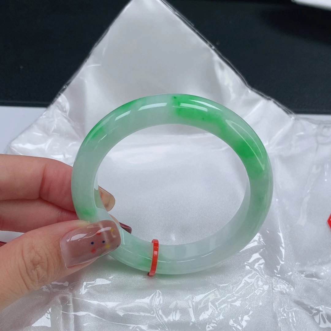 未镶嵌手镯翡翠808