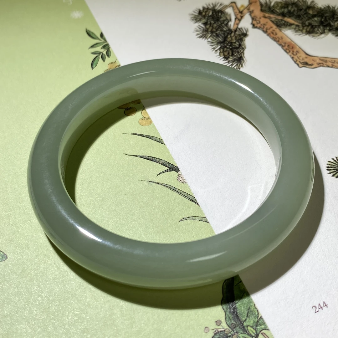 BY1231FZJT标042 北玉精选 和田玉手镯 多样性发货