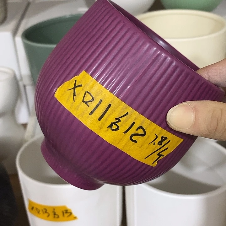 陶盆有孔 瑕疵针孔漏釉介意勿拍外高 12外口11