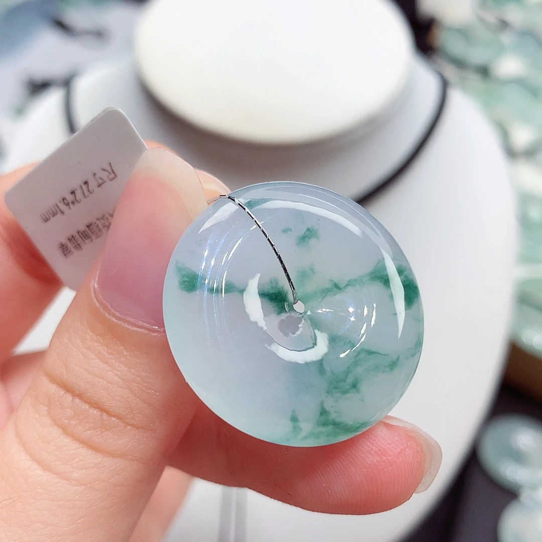 颈饰未镶嵌翡翠翡翠61，27.2/6.1