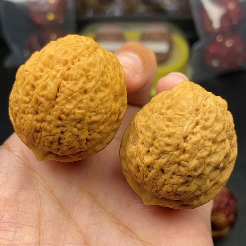 【闪购商品】把件文玩核桃39尺鱼子元宝