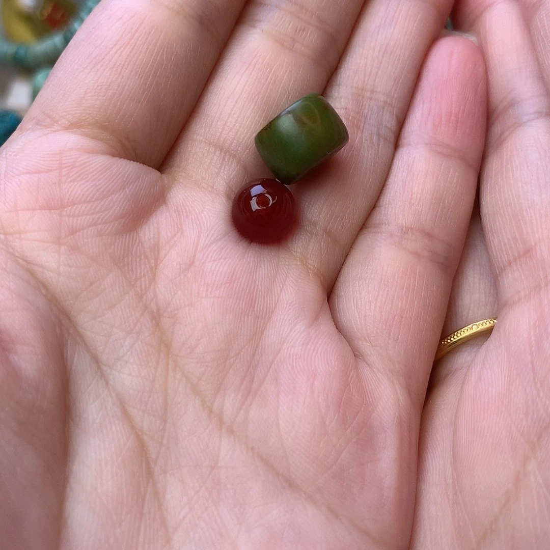 未镶嵌南红玛瑙珠宝奇石