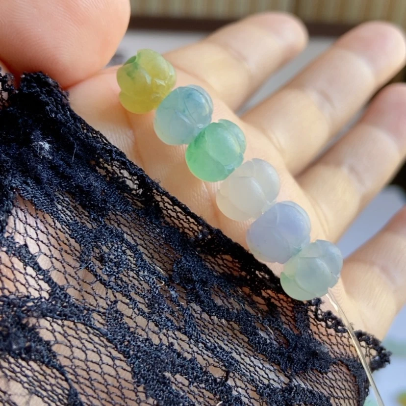 【闪购商品】未镶嵌定制翡翠莲花珠