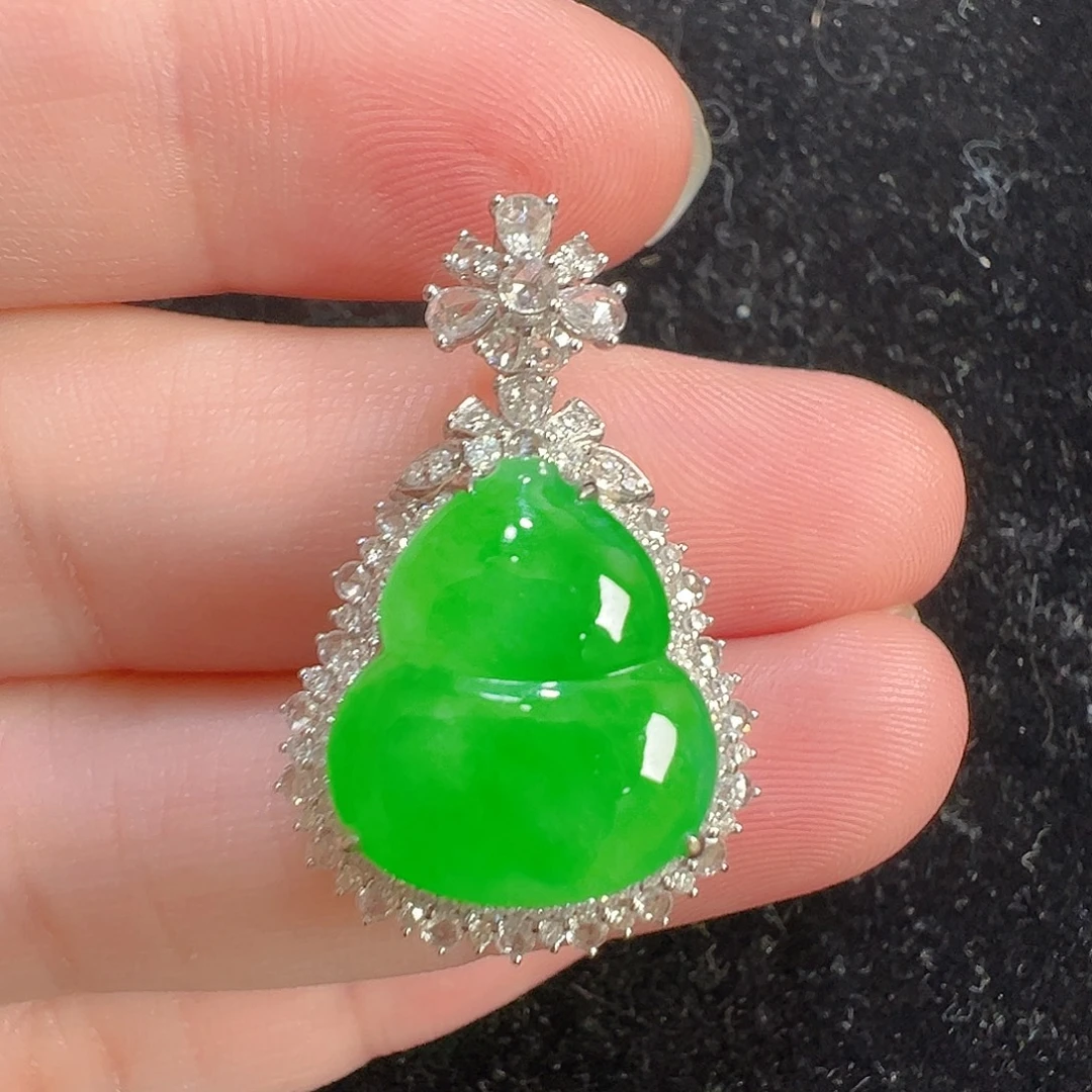 翡翠18K金镶嵌吊坠(不含链)