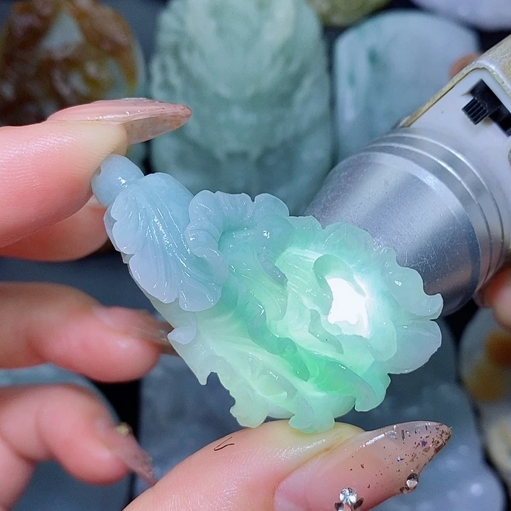 未镶嵌定制翡翠翡翠