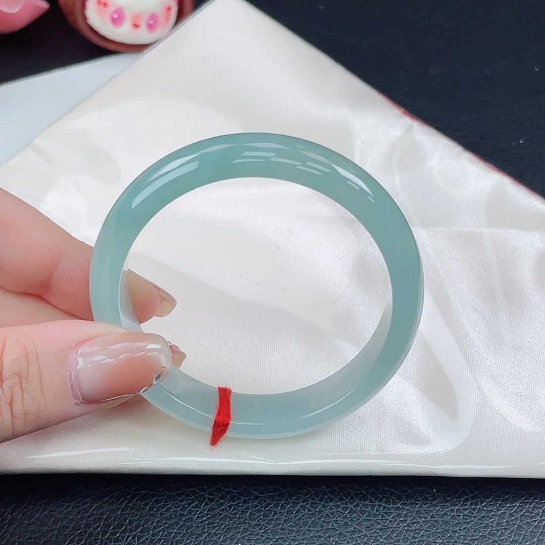 翡翠未镶嵌手镯54正圈晴绿底果冻胶