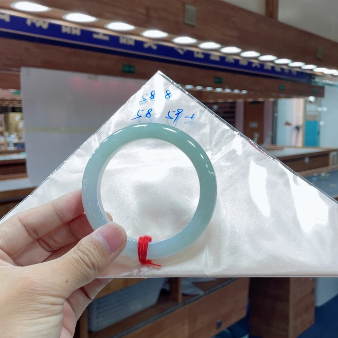 未镶嵌手镯翡翠翡翠