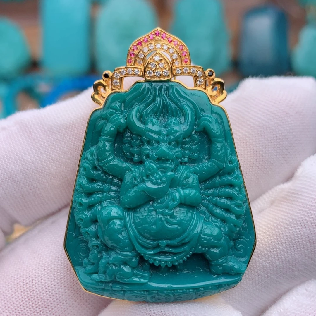 18K金镶嵌绿松石珠宝奇石