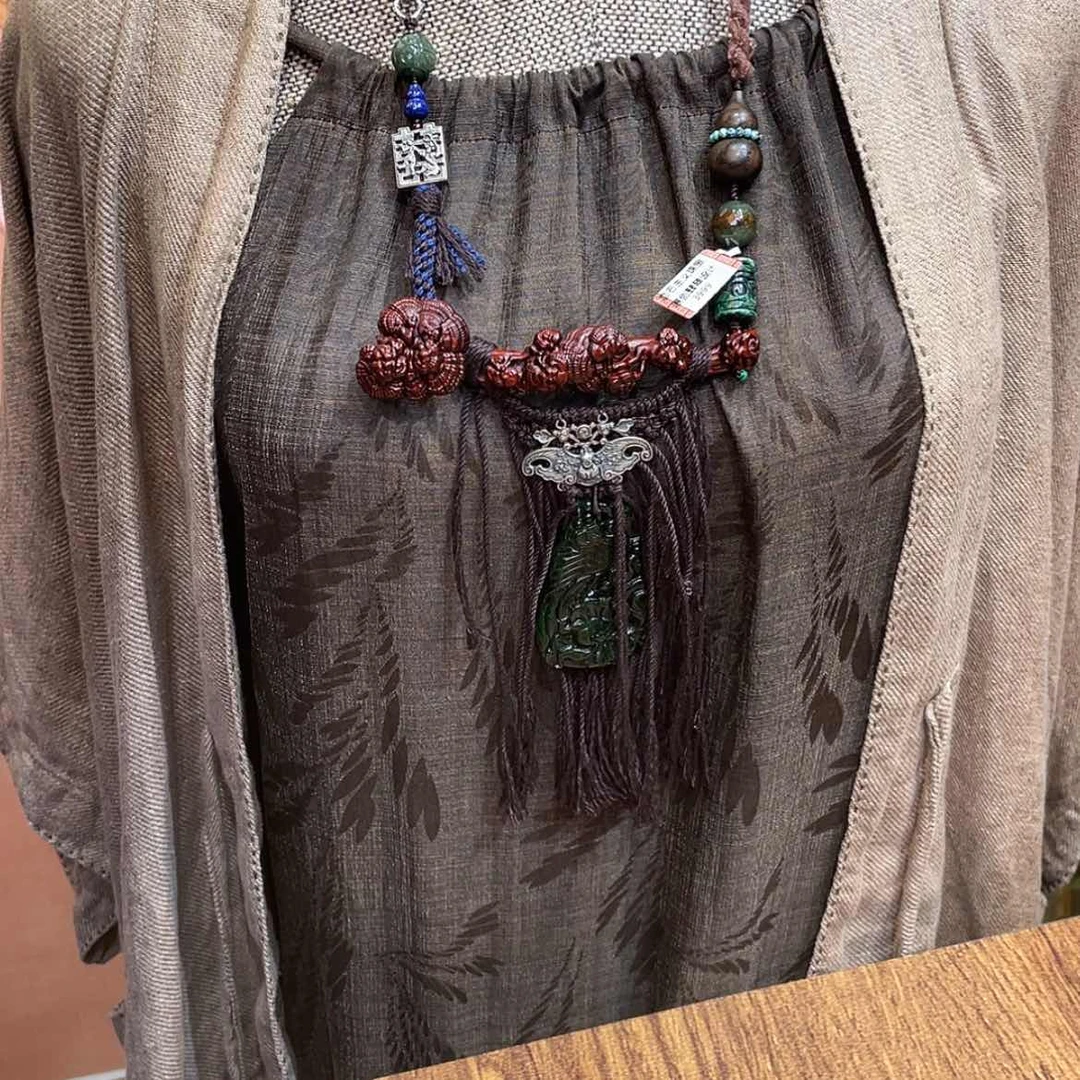 【闪购商品】吊坠(赠链)未镶嵌翡翠