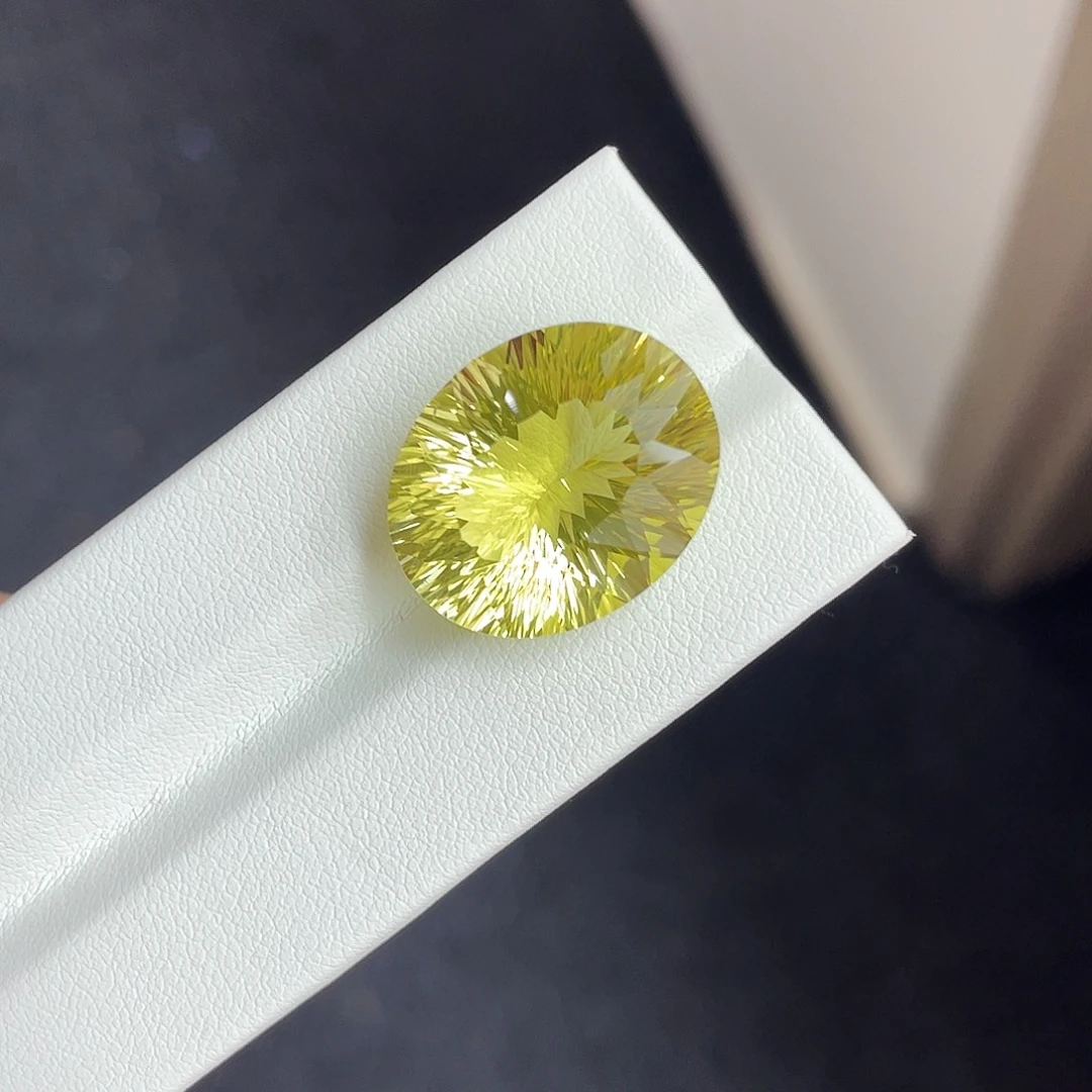 黄晶裸石未镶嵌20.4ct黄水晶