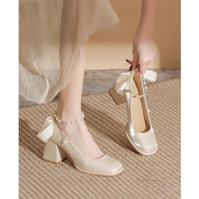 蝴蝶结法式玛丽珍高跟鞋女不累脚主婚纱订婚鞋配裙子旗袍粗跟单鞋