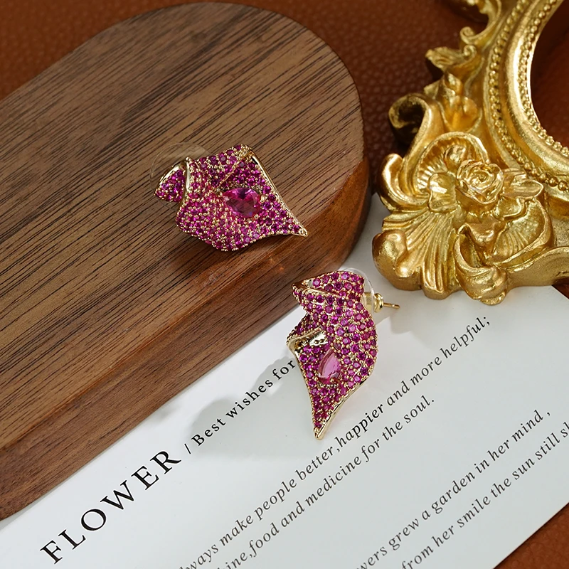 铜合金锆石耳饰 0101高端定制款气质重工奢华设计师耳钉