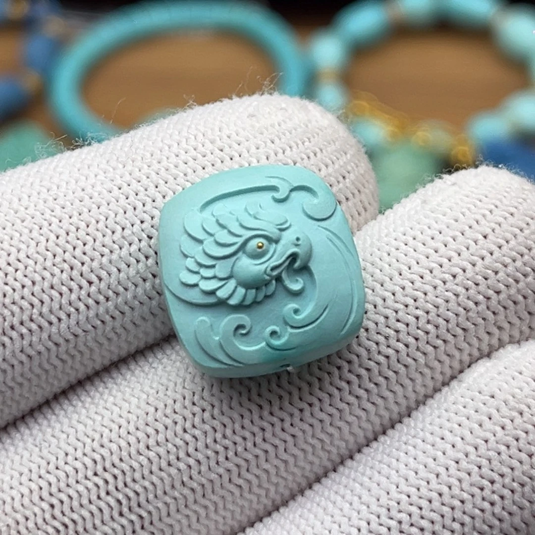 未镶嵌绿松石珠宝奇石