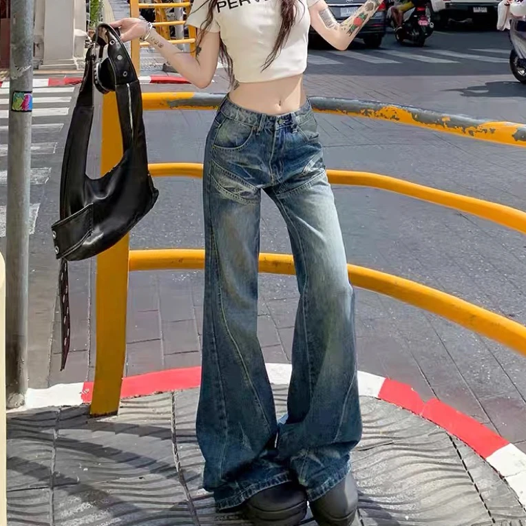 美式复古低腰阔腿微喇牛仔裤女春秋款辣妹显瘦不贴腿直筒喇叭裤子