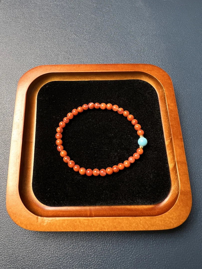 川料南红卡5m搭配绿松石顶珠单圈手串A519