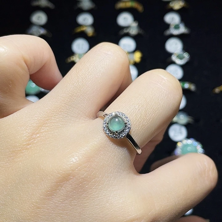 翡翠未镶嵌戒指戒指