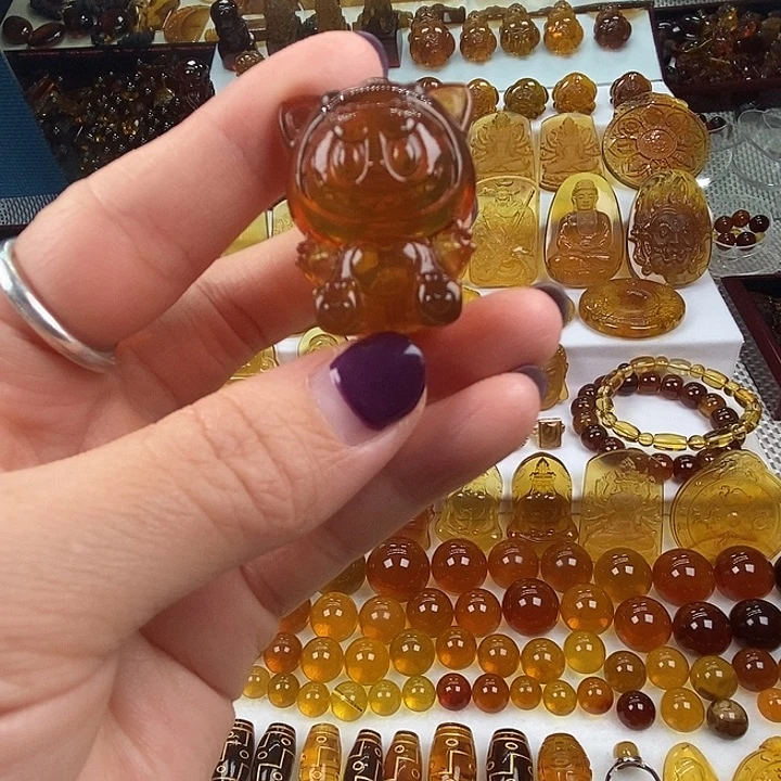 琥珀吊坠(不含链)未镶嵌天然缅甸琥珀棕血拉布布