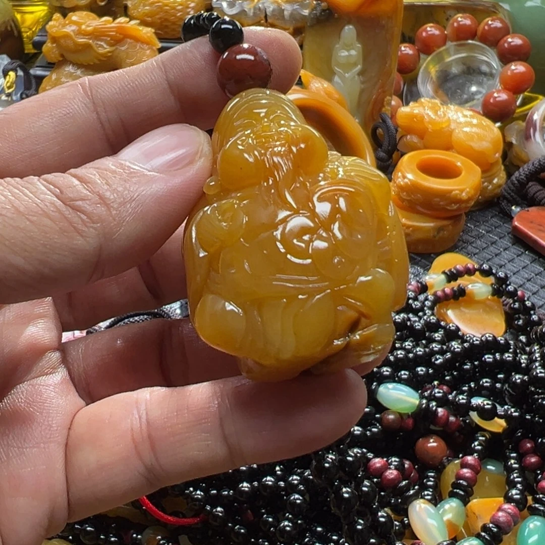 石英质玉未镶嵌颈饰