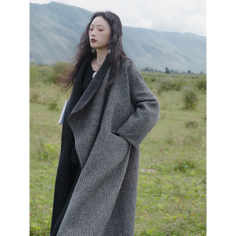 游尘衣物/云山外套