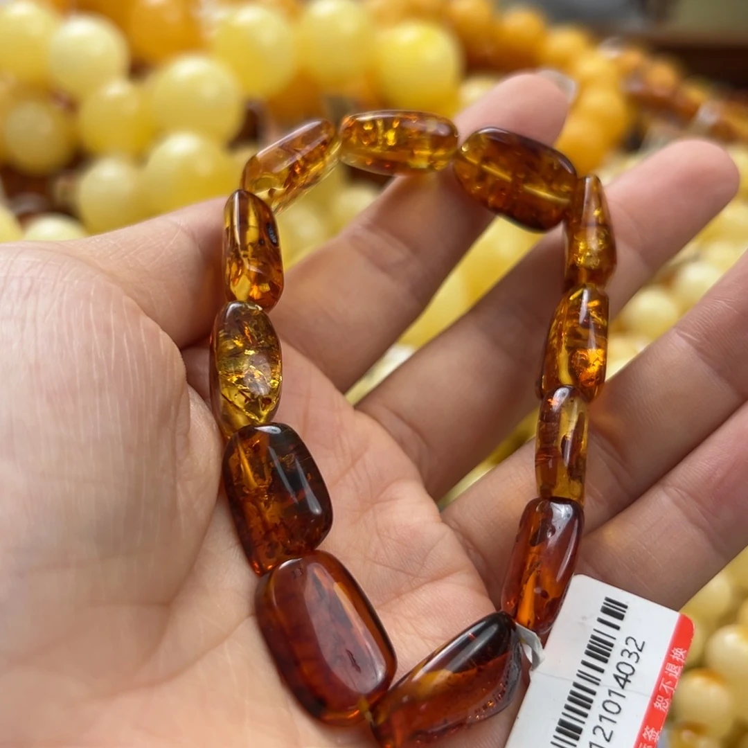未镶嵌琥珀珠宝奇石