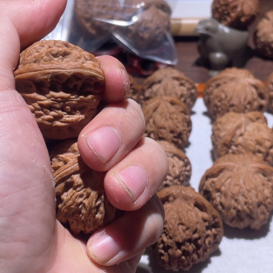 腾***江把件文玩核桃41全品