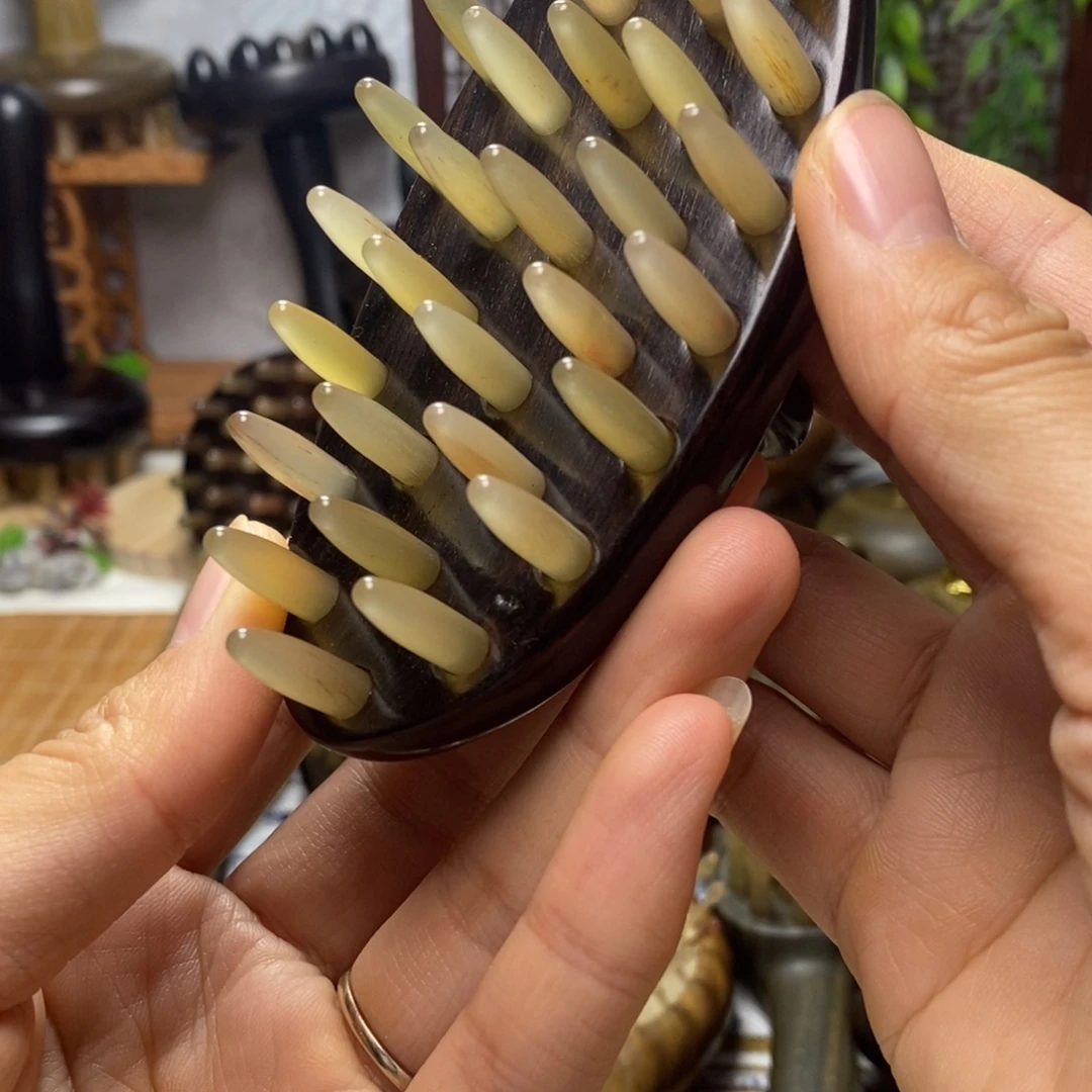 羊角33齿小船按摩梳