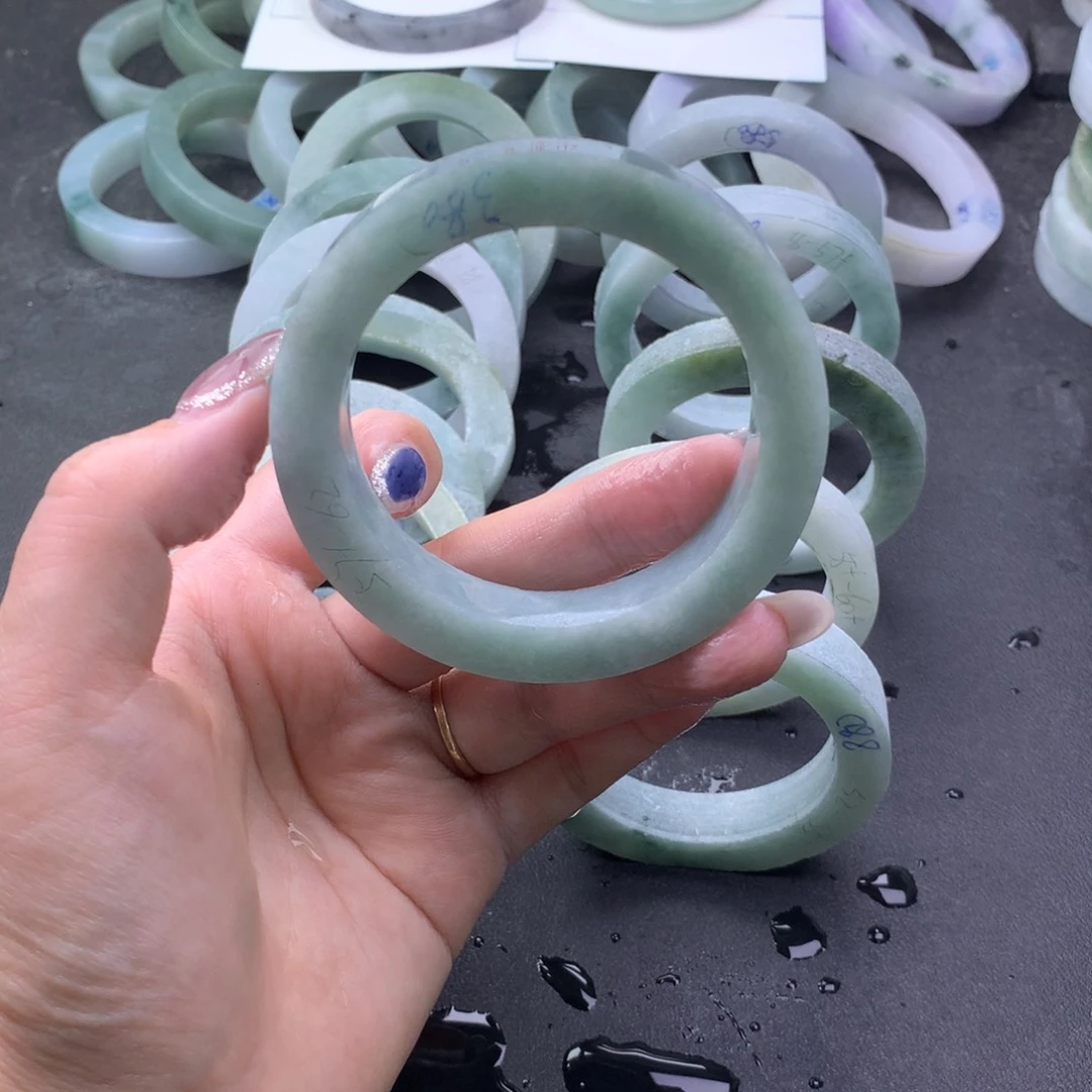 【闪购商品】未镶嵌手镯定制翡翠