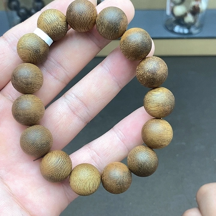 沉香碎屑沉香越南芽庄野生白奇18