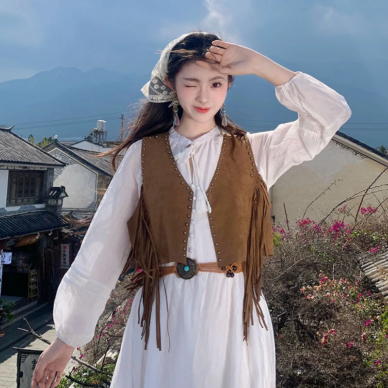 白沙湖~新疆草原旅游穿搭云南度假白色连衣裙川西部牛仔马甲套装