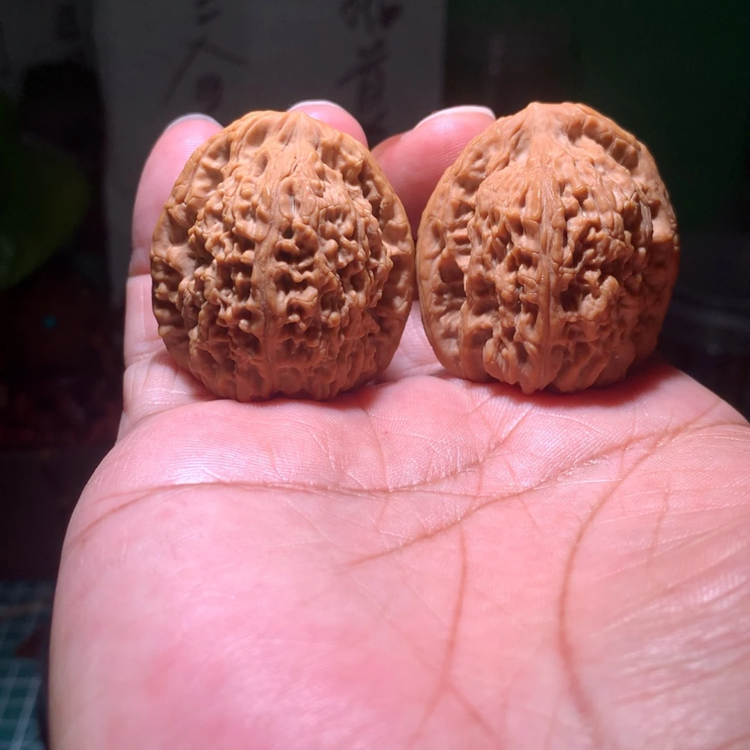 文玩核桃吊坠开播第一单福利 南疆石  38尺