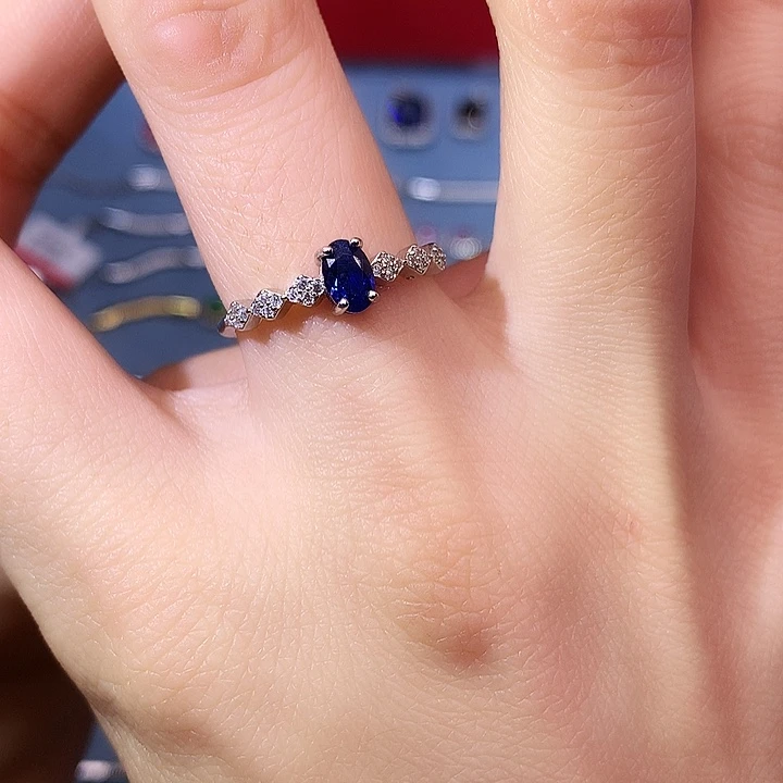 蓝宝石戒指银S925镶嵌